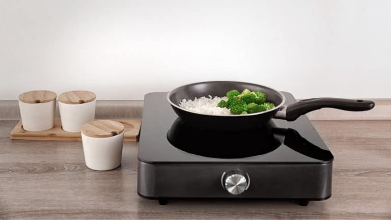 Frying pan on induction cooktop